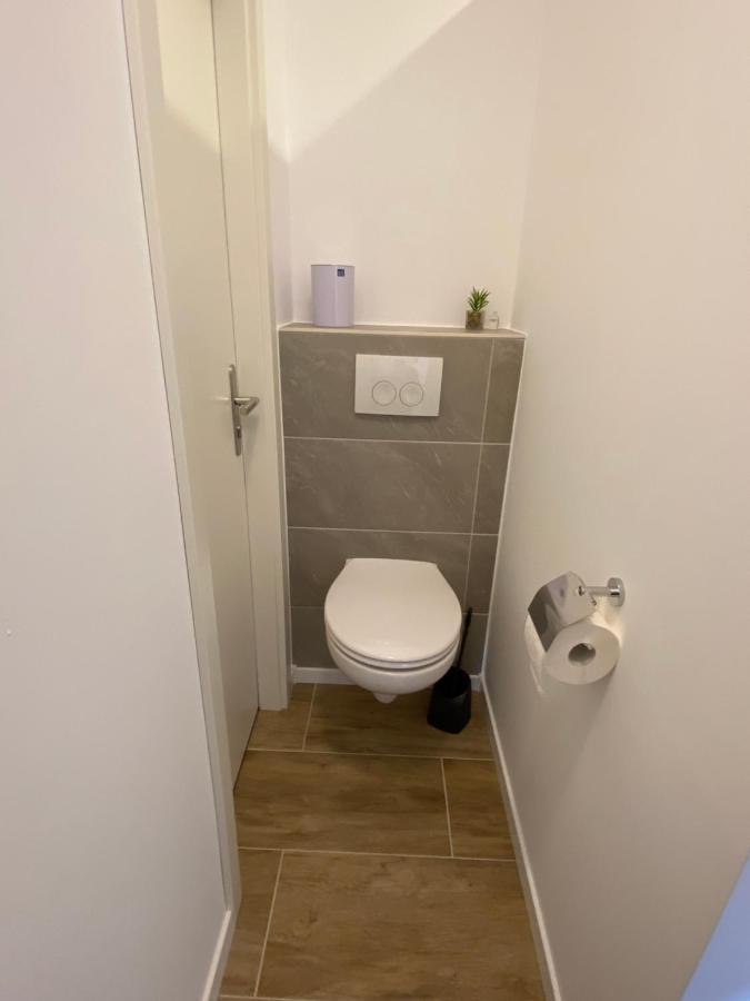Kleines Doppelzimmer Mit Eigenem Bad Und Kuehlschrank, Frisch Saniert Friedrichskoog Exterior photo