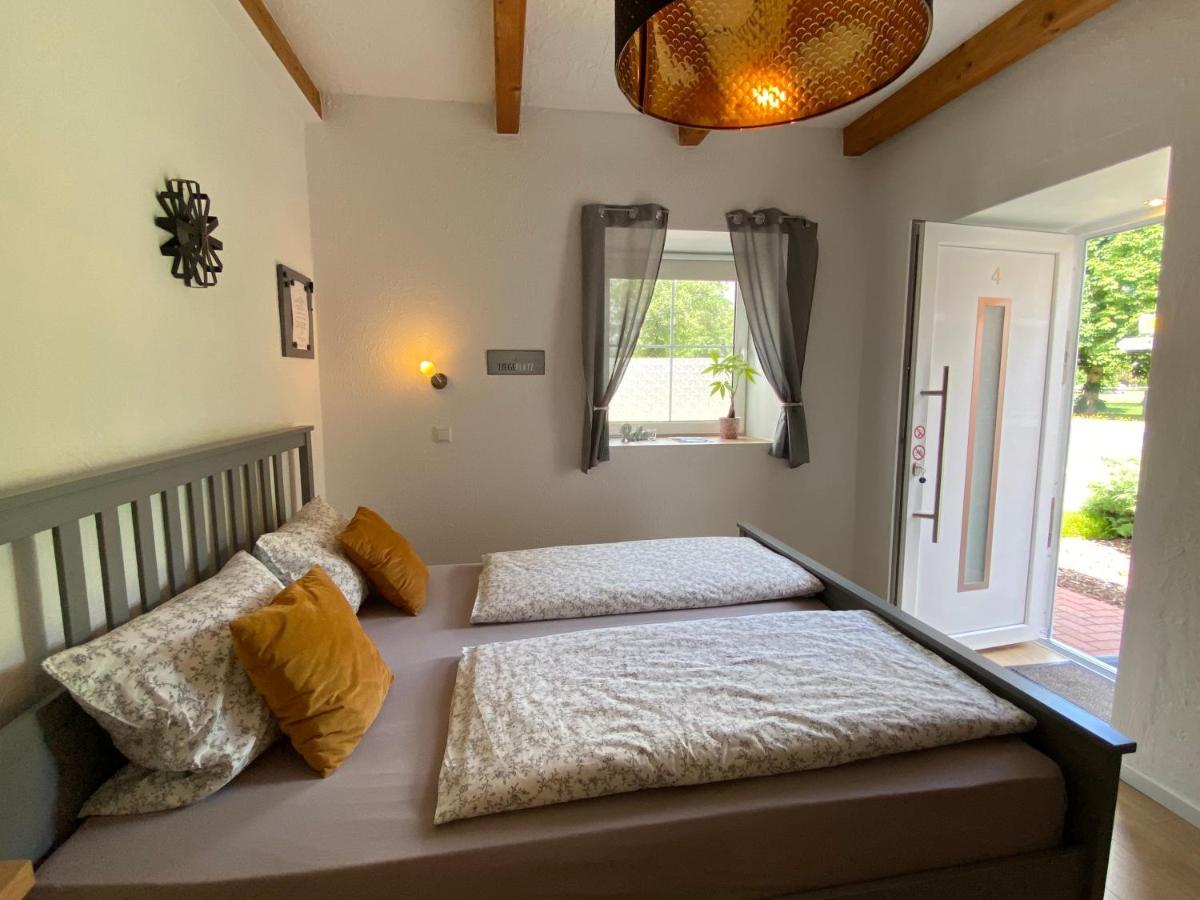Kleines Doppelzimmer Mit Eigenem Bad Und Kuehlschrank, Frisch Saniert Friedrichskoog Exterior photo
