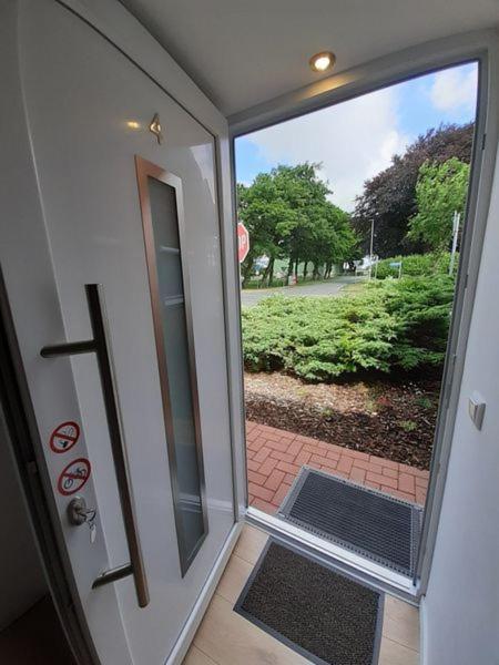Kleines Doppelzimmer Mit Eigenem Bad Und Kuehlschrank, Frisch Saniert Friedrichskoog Exterior photo