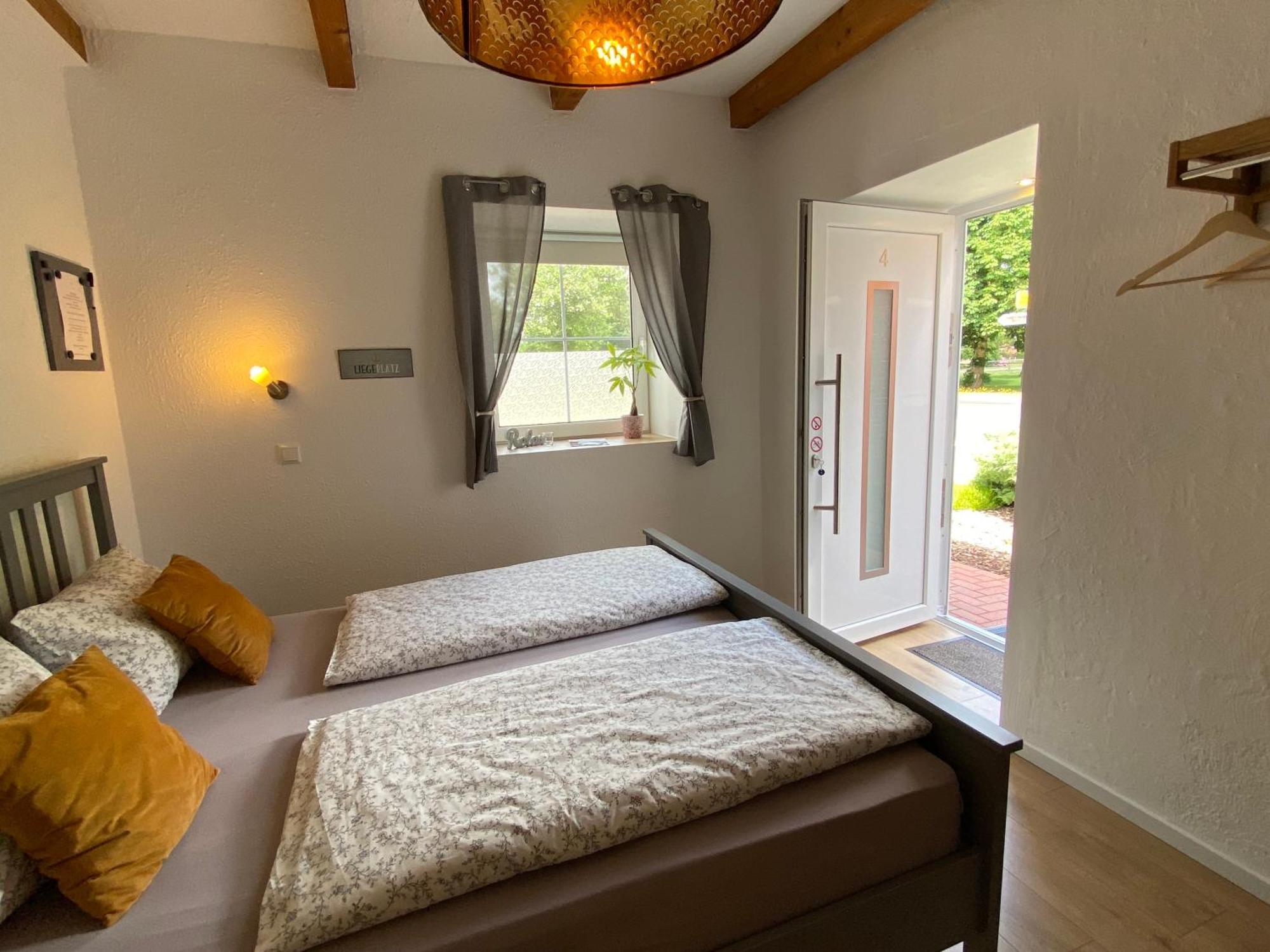 Kleines Doppelzimmer Mit Eigenem Bad Und Kuehlschrank, Frisch Saniert Friedrichskoog Exterior photo